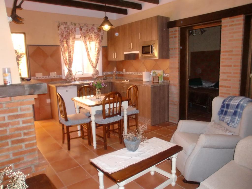 Casa Rural Sierra De Coripe ภายนอก รูปภาพ
