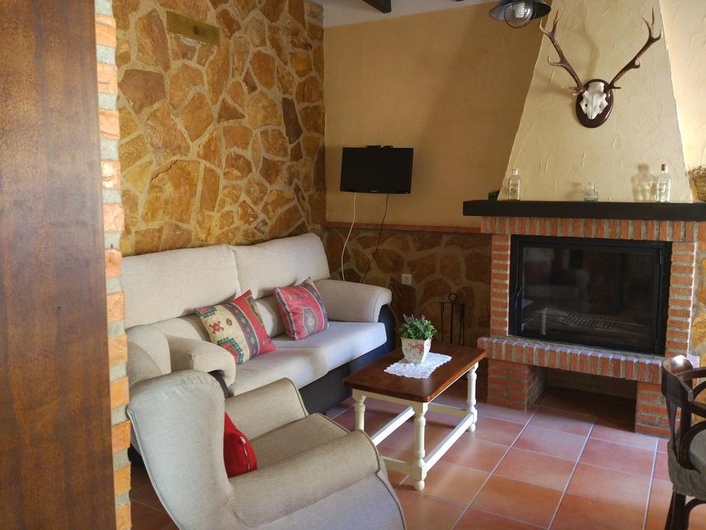 Casa Rural Sierra De Coripe ภายนอก รูปภาพ